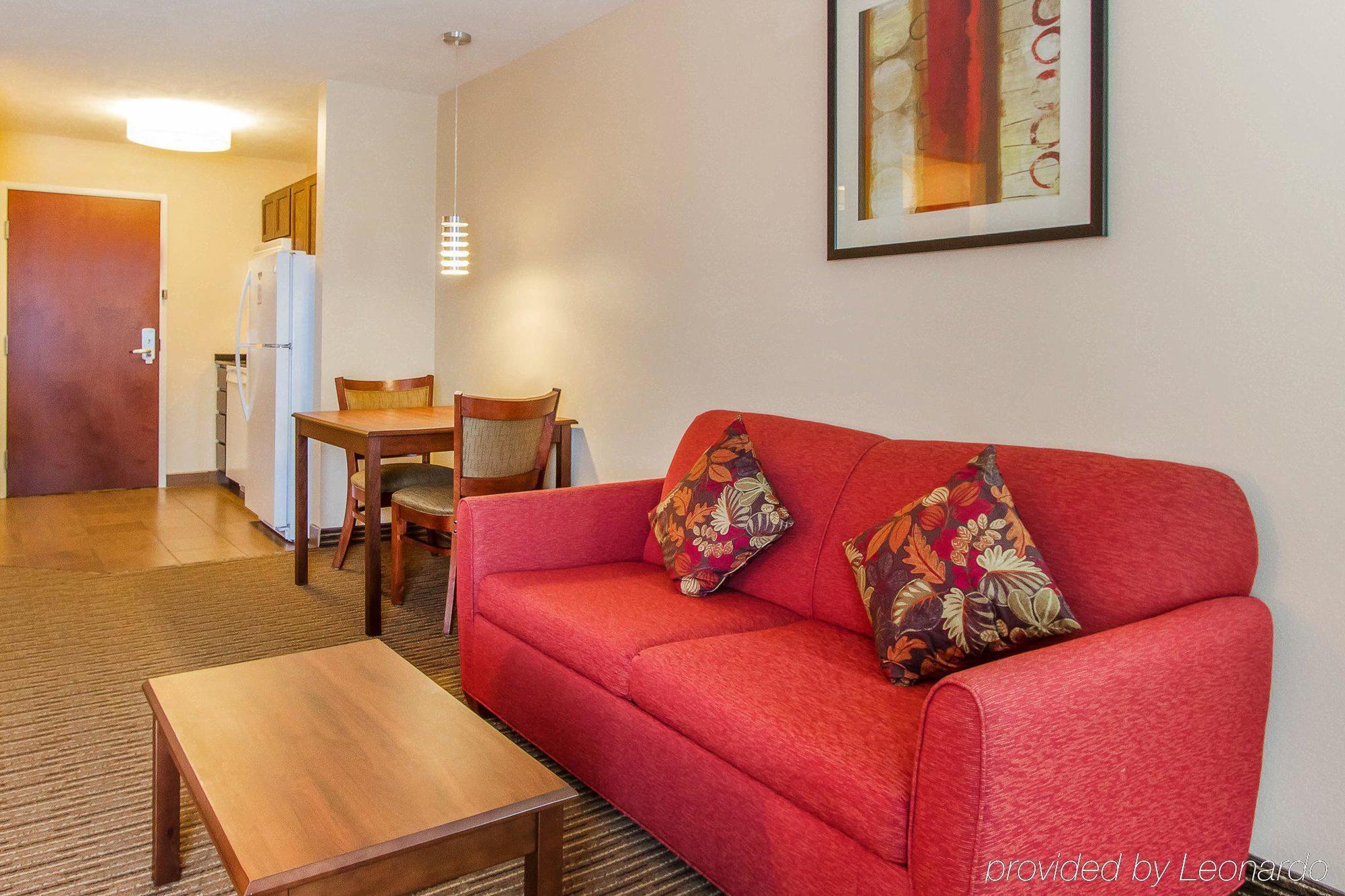 Mainstay Suites Гранд-Айленд Экстерьер фото
